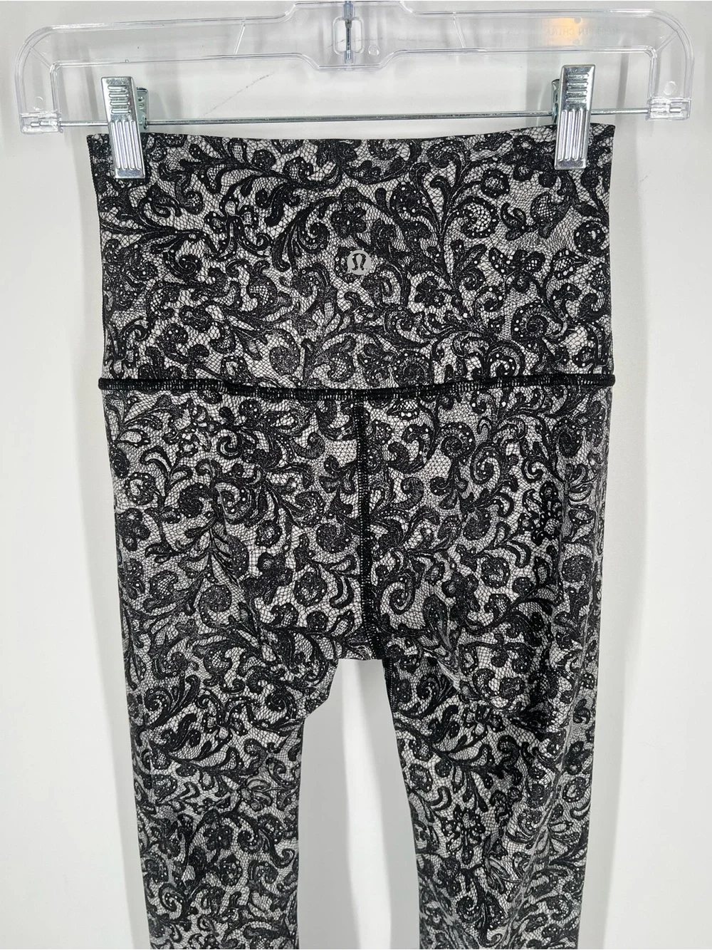 lululemon athletica Mini Cinder Lace High-Waist Wunder Under Pant Size 4